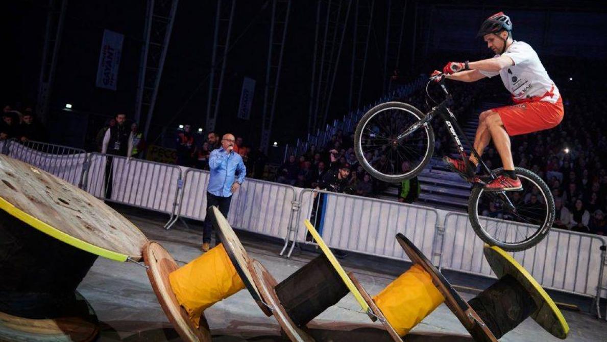 Un champion du mondede trial VTT a la foire